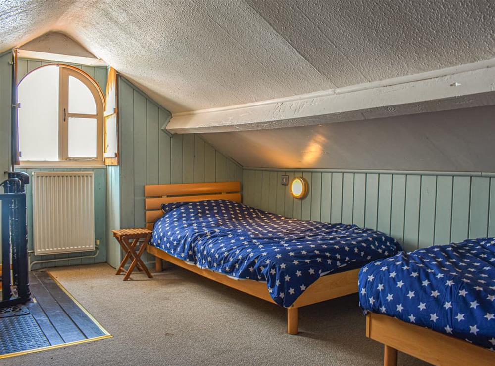 Twin bedroom at The Moorings in Staithes, North Yorkshire