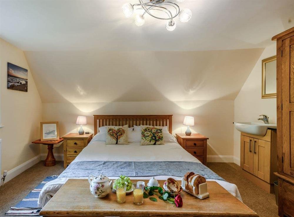 Double bedroom (photo 6) at The Mowle in Ludham, Norfolk