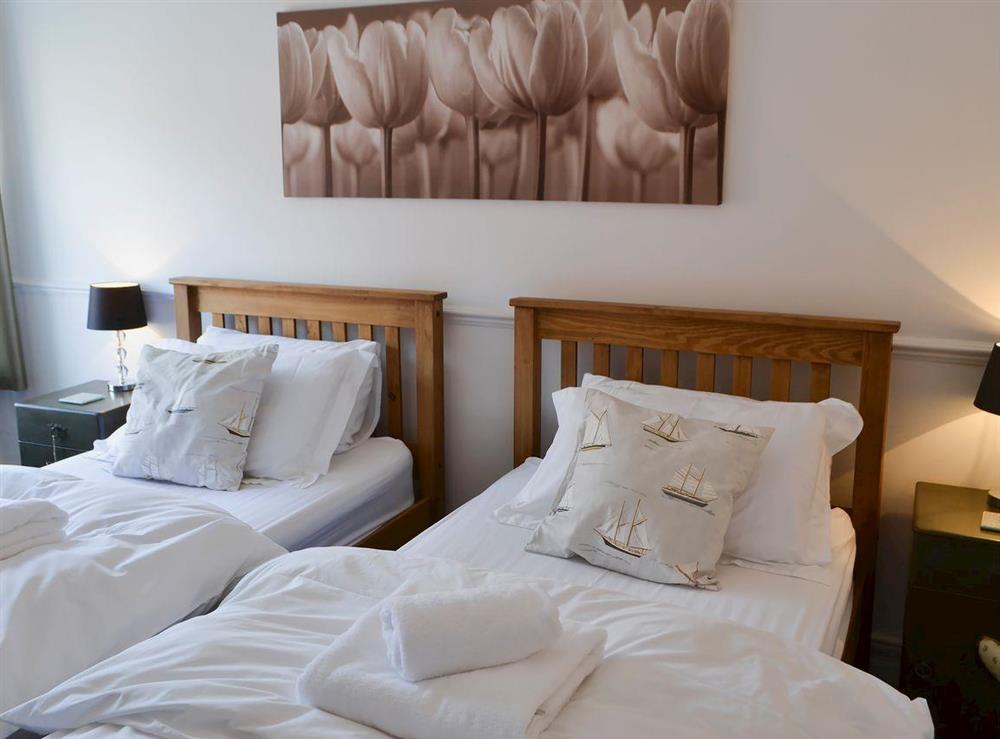 Twin bedroom at The Mules in Newbiggin-by-the-Sea, near Morpeth, Northumberland