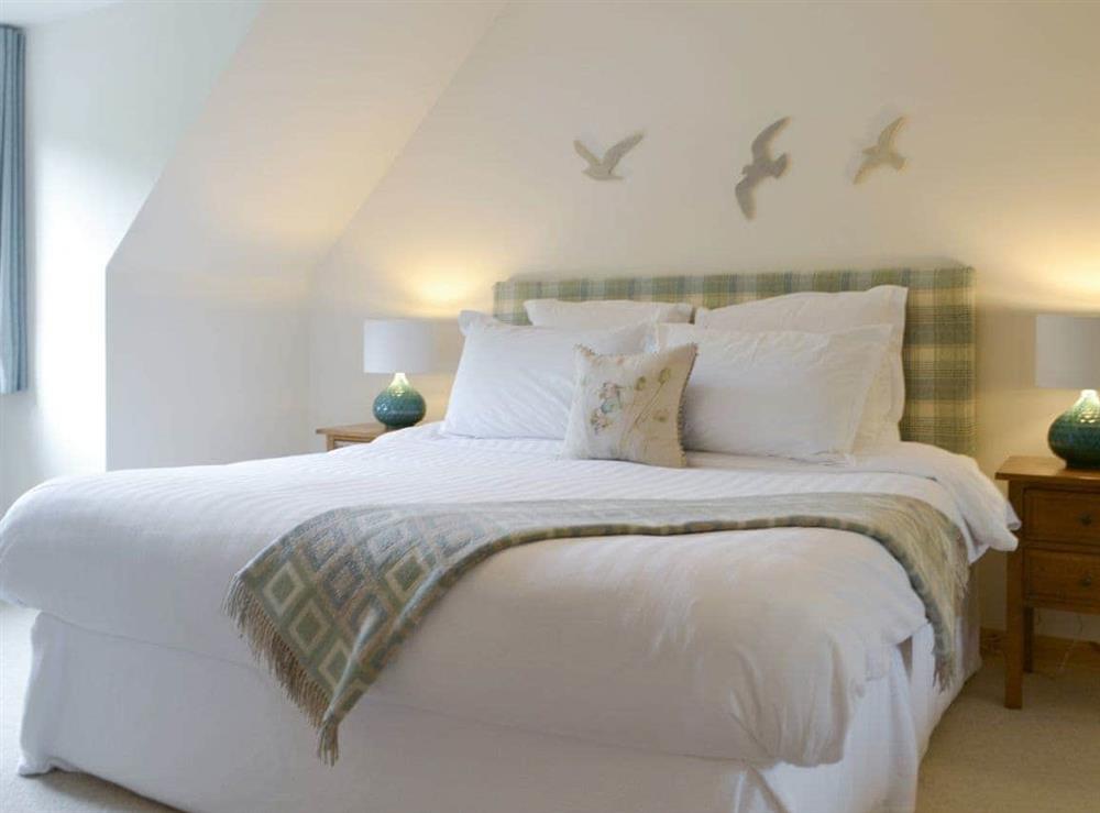 Light and airy double bedroom at The Narrows in Wester Alligin, by Achnasheen, Ross-Shire