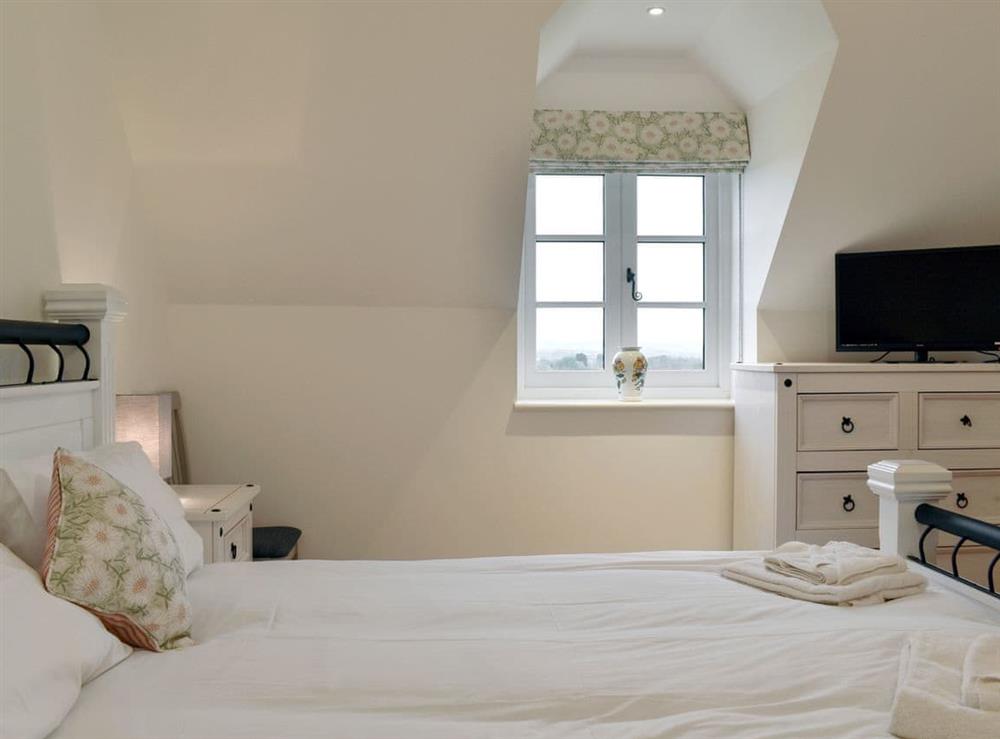 Double bedroom (photo 2) at The New Inn Barn, 