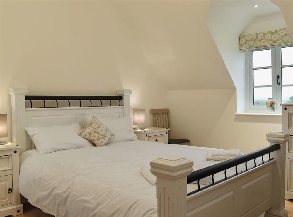 Double bedroom at The New Inn Barn, 