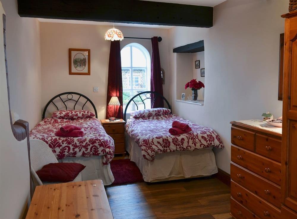 Twin bedroom at The Nook in Higher Clovelly, near Hartland, Devon