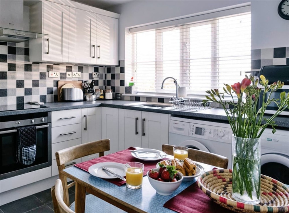 Kitchen/diner at The Nook in Launceston, Cornwall