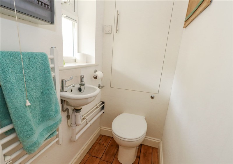 The bathroom at The Nook, Weymouth