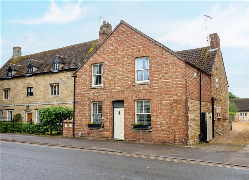 The setting of The Old Bakery Cottage