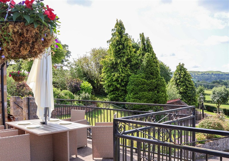 Enjoy the garden at The Old Barn, Pentre Celyn