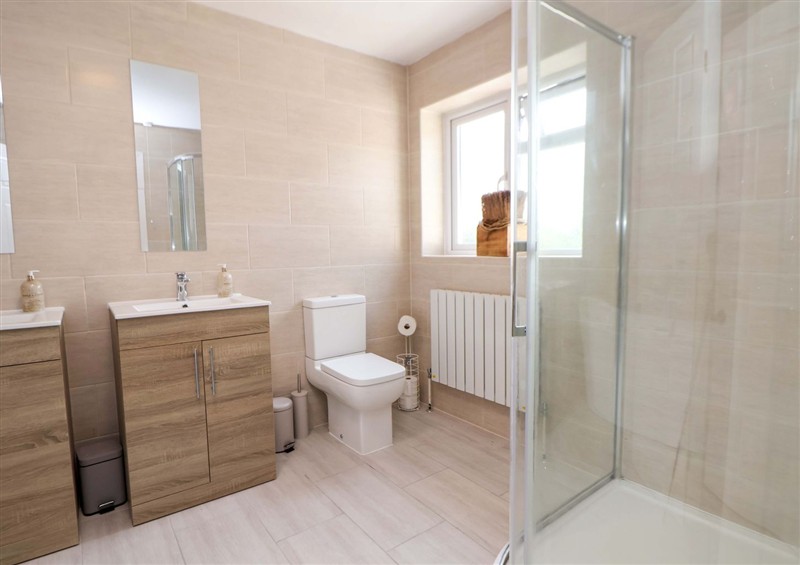 This is the bathroom at The Old Barn, Pentre Celyn