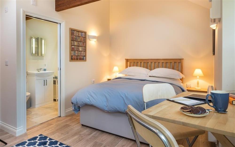 Cosy and comfortable studio apartment at The Old Bindery, Whatley House in Beaminster