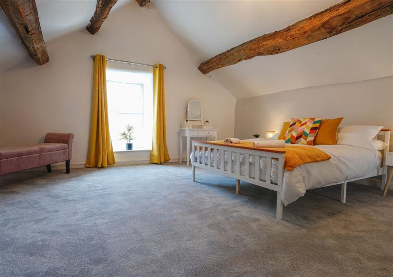 One of the 6 bedrooms (photo 2) at The Old Bulls Head, Chapel-En-Le-Frith