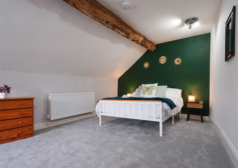 This is a bedroom (photo 3) at The Old Bulls Head, Chapel-En-Le-Frith