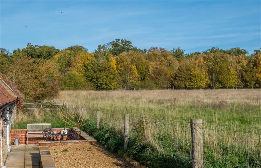 Peacefully located on an organic farm, surrounded by wildlife at The Old Bunkhouse, Ringstead near Hunstanton