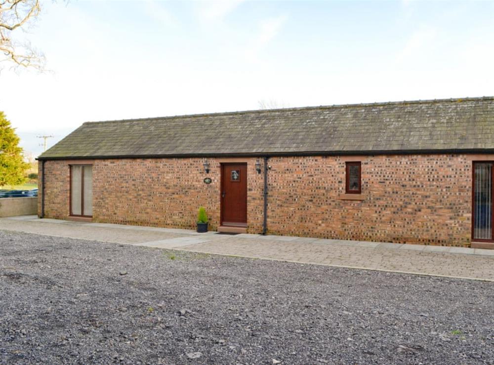 Attractive single-storey holiday home at The Old Byre in Dearham, near Maryport, Cumbria