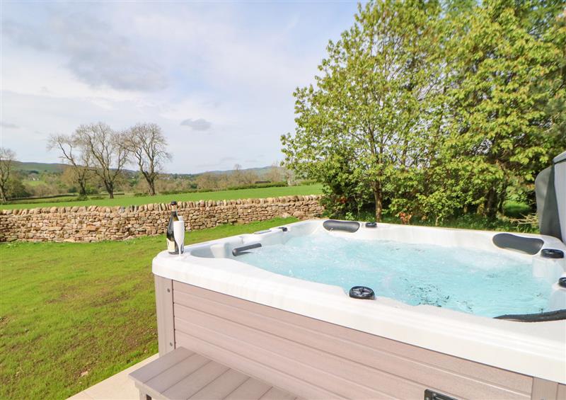 There is a swimming pool (photo 2) at The Old Byre, Egglesburn near Middleton-In-Teesdale