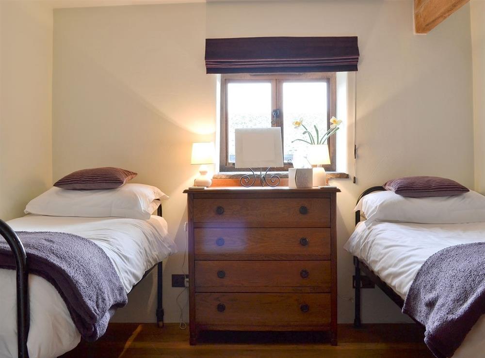 Twin bedroom at The Old Byre in Thorncliffe, Leek, Staffs., Staffordshire