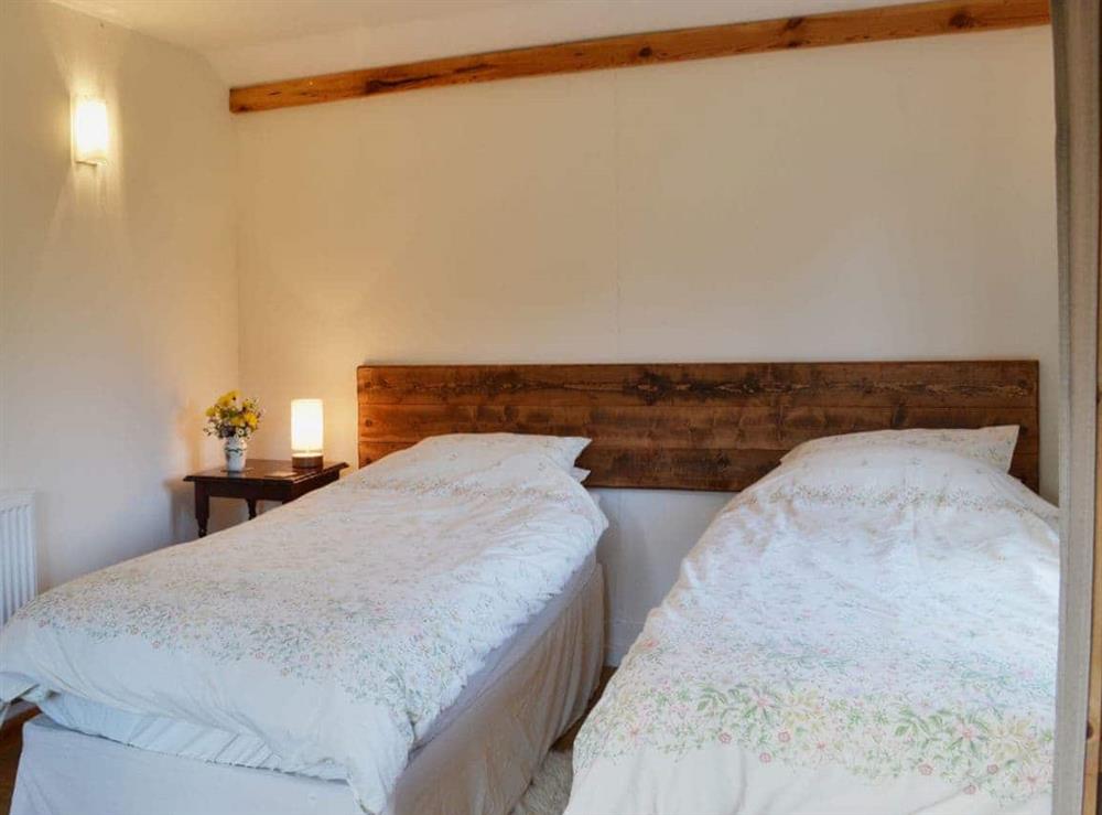 Twin bedroom at The Old Calf House in Little Baddow, near Chelmsford, Essex
