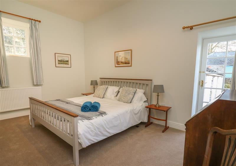 This is a bedroom (photo 2) at The Old Carriage Court, Kidwelly