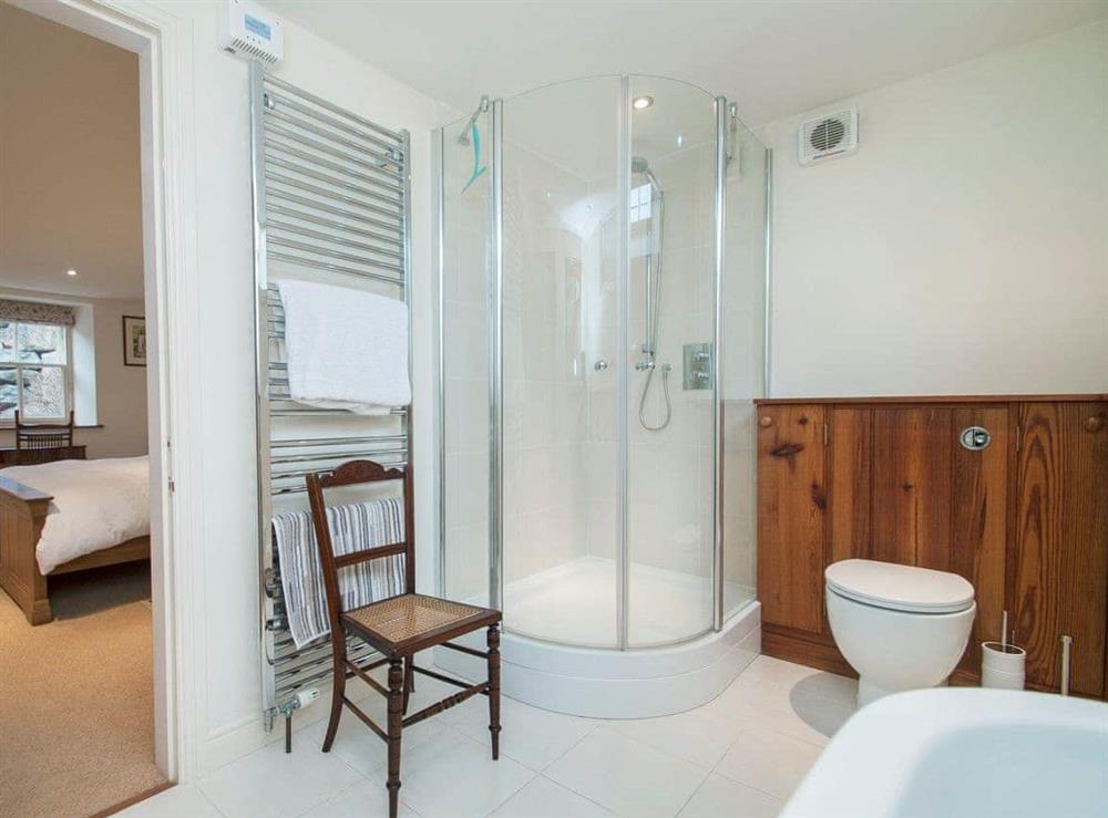 Well presented en-suite at The Old Chapel in Horsehouse, near Leyburn, North Yorkshire