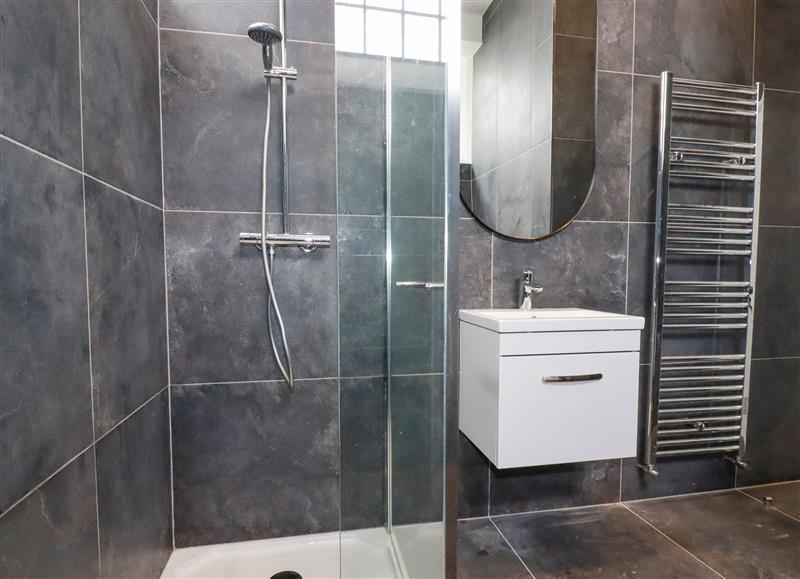 This is the bathroom at The Old Chapel, St Columb Minor