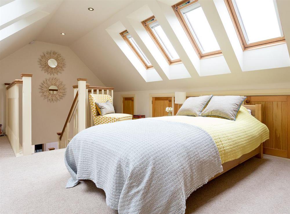 Light and airy single bedroom at The Old Coach House in Colyton, near Honiton, Devon