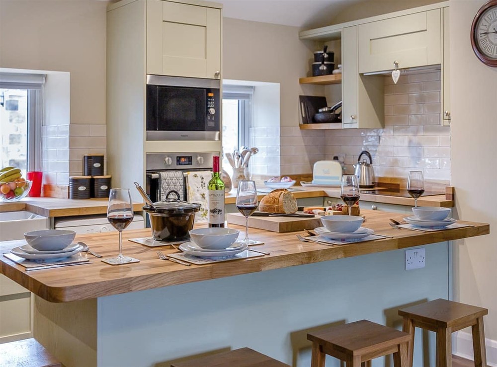 Kitchen/diner (photo 3) at The Old Cottage in Beadnell, Northumberland