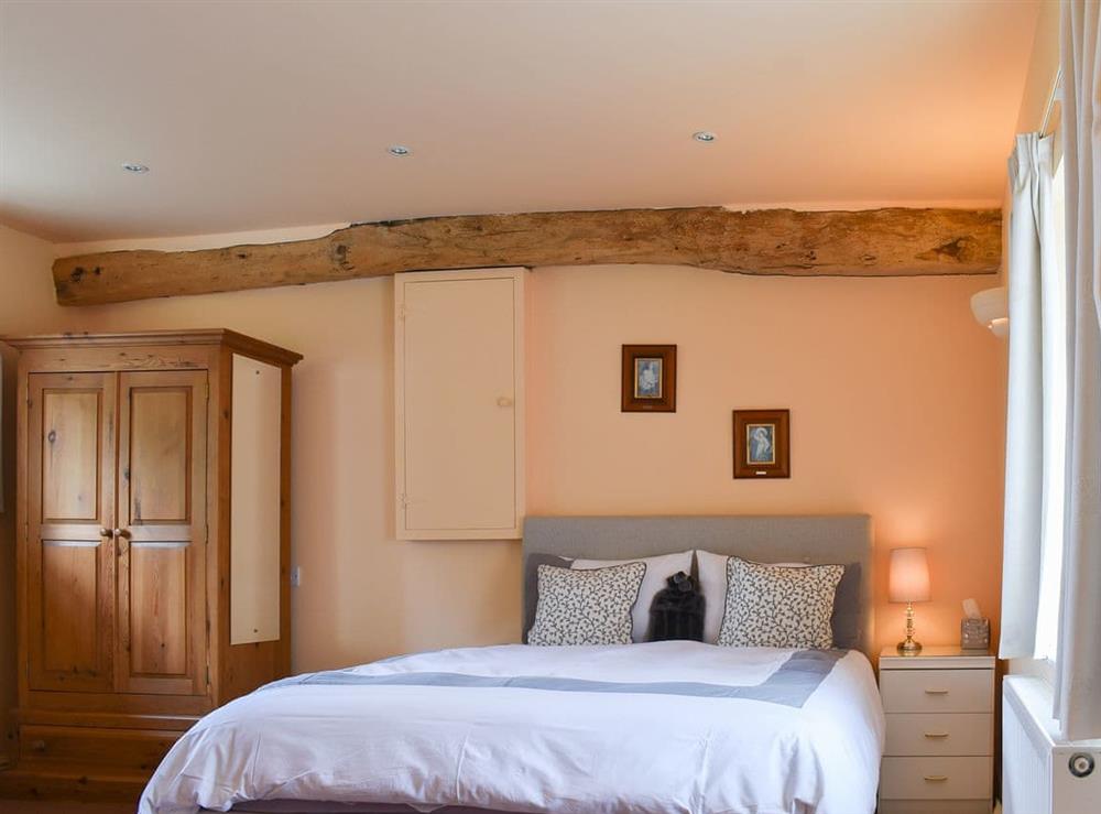 Relaxing Double bedroom with Kingsize bed at The Old Dairy in Mellis, near Eye, Suffolk
