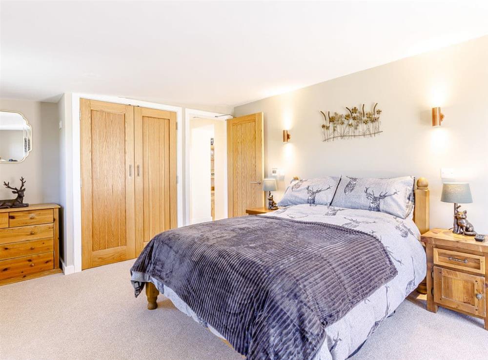 Double bedroom at The Old Dairy in Shipton-Under-Wychwood, Oxfordshire