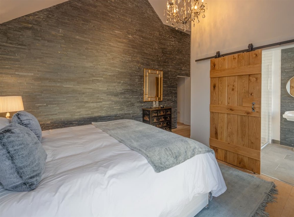 Double bedroom (photo 3) at The Old Farmhouse in Logiealmond, near Crieff, Perthshire