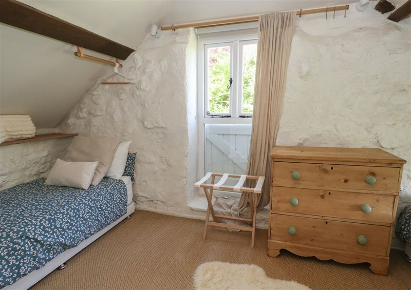 One of the 2 bedrooms at The Old Flax Shop, Bridport
