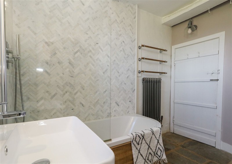This is the bathroom at The Old Flax Shop, Bridport