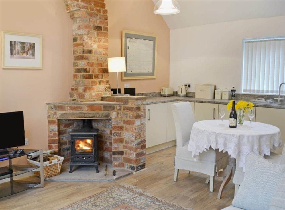 Open plan living/dining room/kitchen (photo 3) at The Old Forge in Saxilby, near Lincoln, Lincolnshire