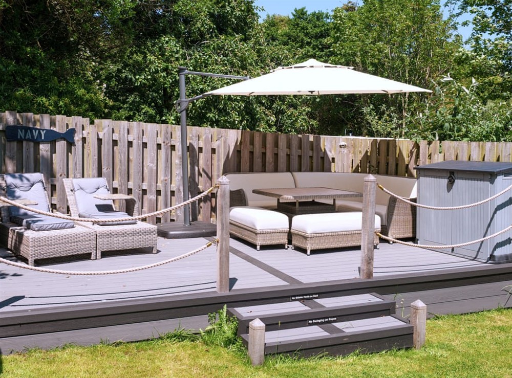 Sitting-out-area at The Old Foundary in Cawsand, Cornwall