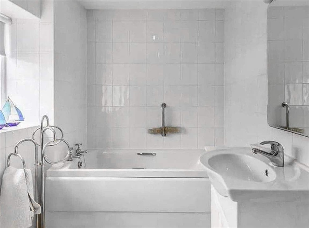 Bathroom at The Old Foundry Holiday Cottage in Burgh Le Marsh, near Skegness, Lincolnshire