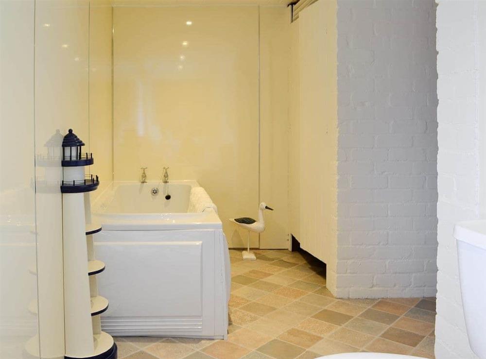 Family bathroom at The Old Granary in Holy Island, near Berwick-upon-Tweed, Northumberland