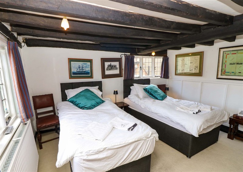 The setting at The Old House, Hamble