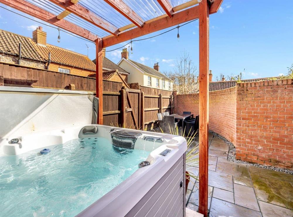 Hot tub at The Old Jolly in Wainfleet, Lincolnshire