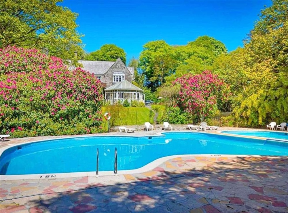 Swimming pool at The Old Mill Cottage in Camelford, Cornwall