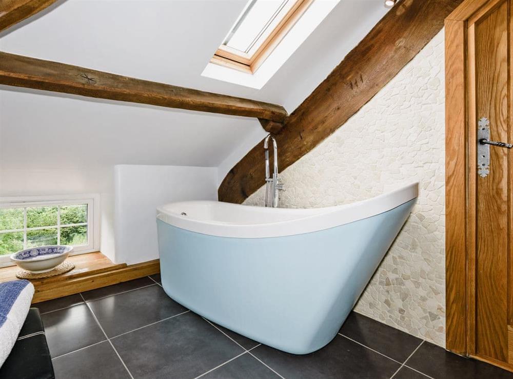 Delightful en-suite with slipper bath at The Old Mill in Penrith, Cumbria