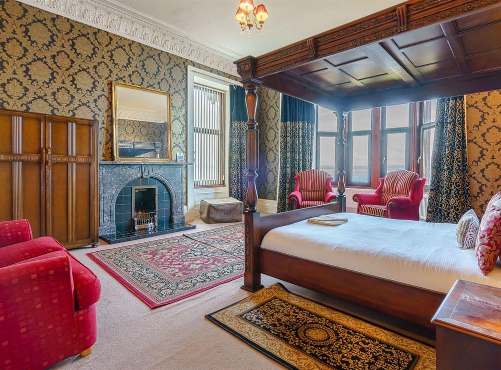 Four Poster bedroom at The Old Nunnery, 