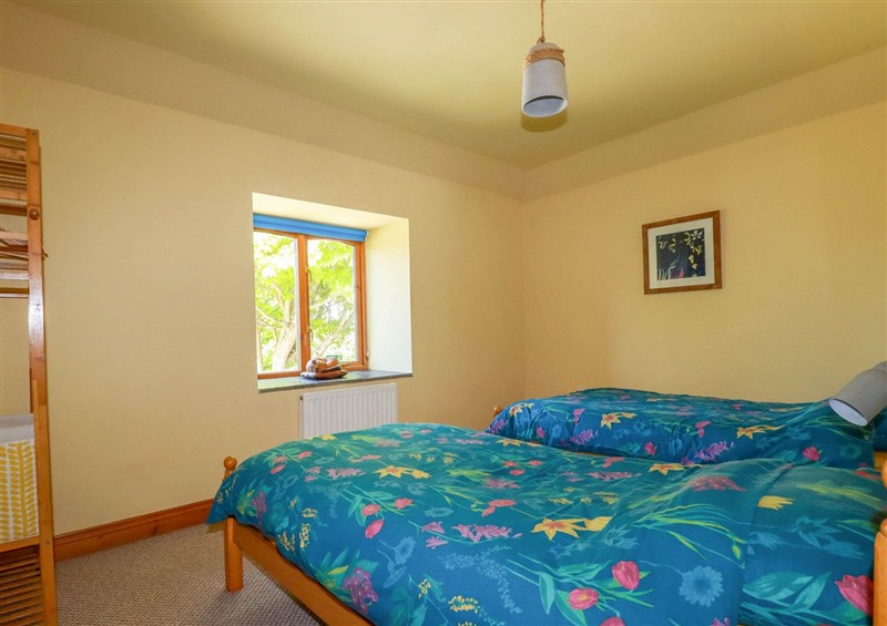 A bedroom in The Old Piggery (photo 2) at The Old Piggery, Porthtowan