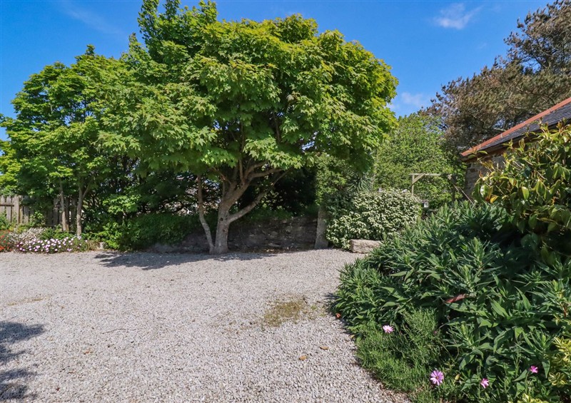 This is the garden (photo 2) at The Old Piggery, Porthtowan