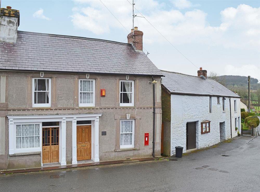 Grade II listed cottage in the heart of a stunning Welsh village