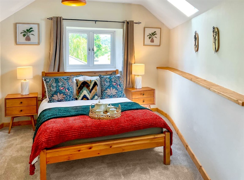 Double bedroom at The Old Posthouse Barn in Axbridge, near Weare, Somerset