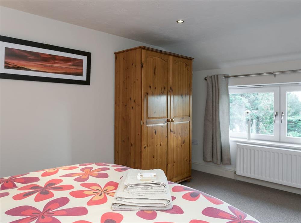 Double bedroom (photo 5) at The Old Rectory Cottage in Tothill, near Louth, Lincolnshire