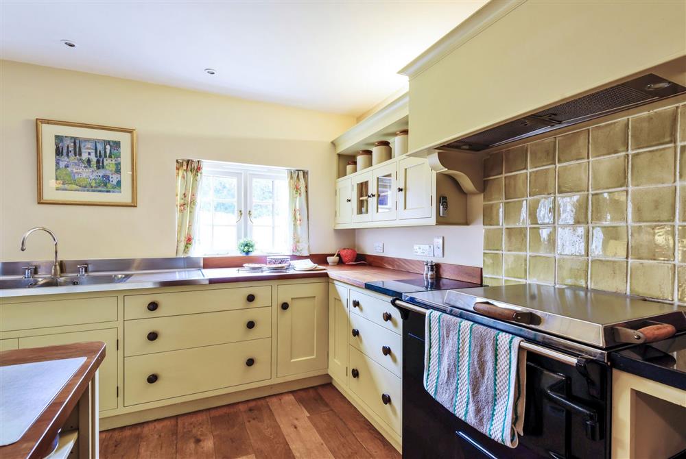Plenty of worktop space for meal preparation at The Old Rectory Lodge, Dorchester