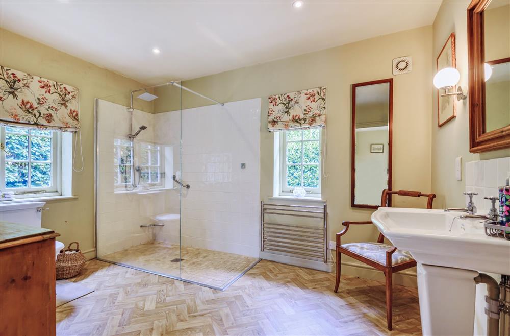 The spacious family shower room at The Old Rectory Lodge, Dorchester