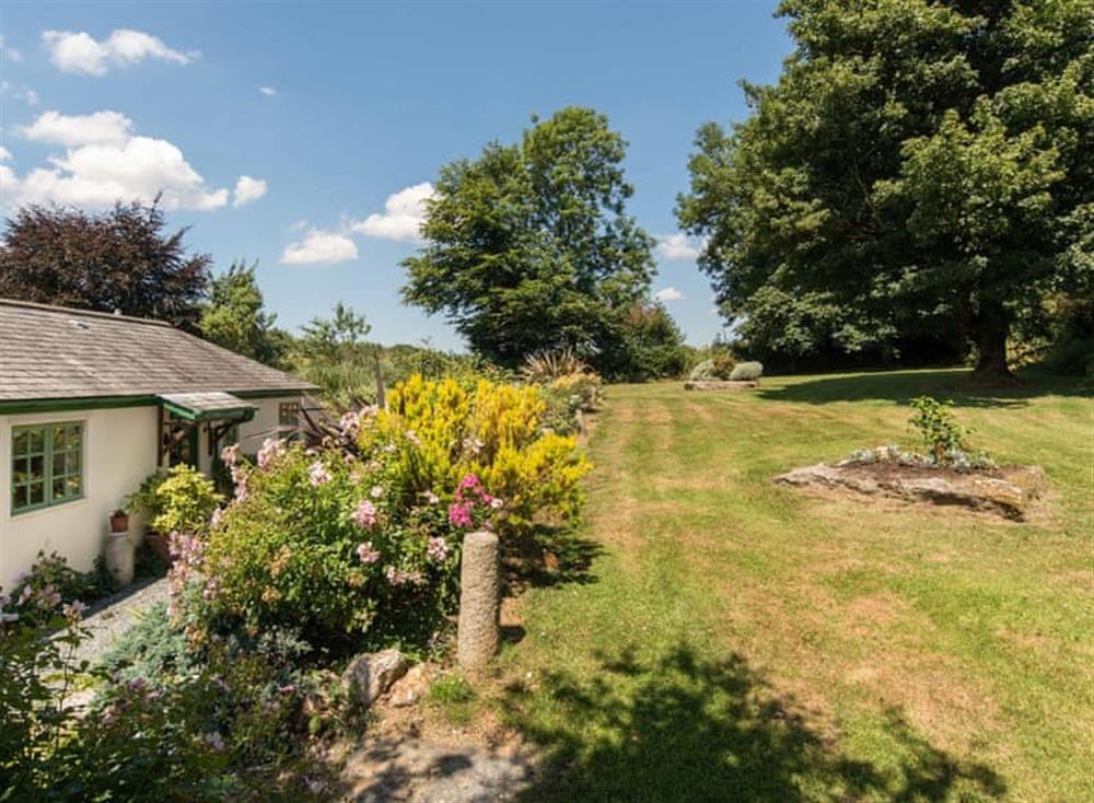 Delightful holiday home at The Old Root House in Gulworthy, near Tavistock, Devon