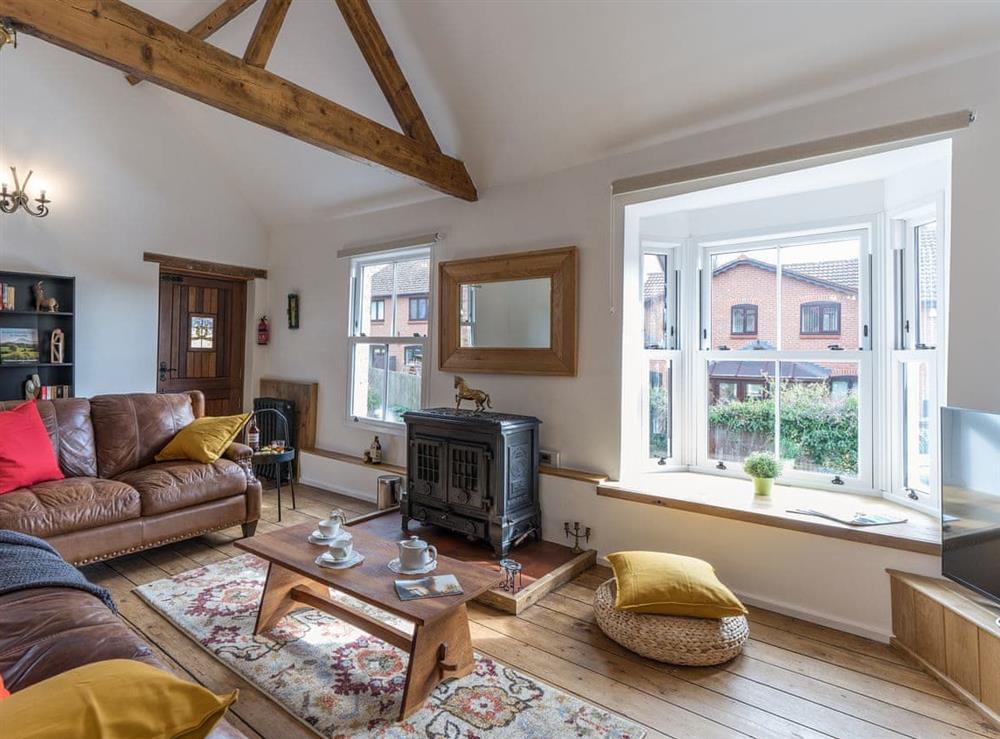Living room with vaulted ceiling and wood beams (photo 2) at The Old Rope Works in Bewdley, Worcestershire