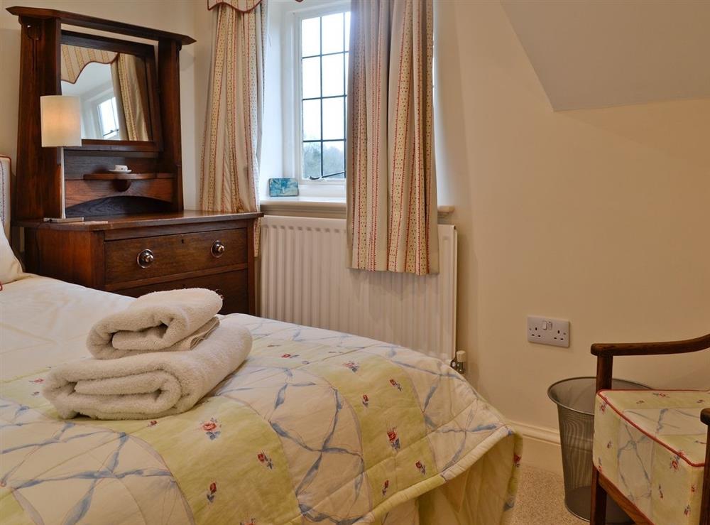Single bedroom at The Old School House in Icomb, near Stow-on-the-Wold, Gloucestershire