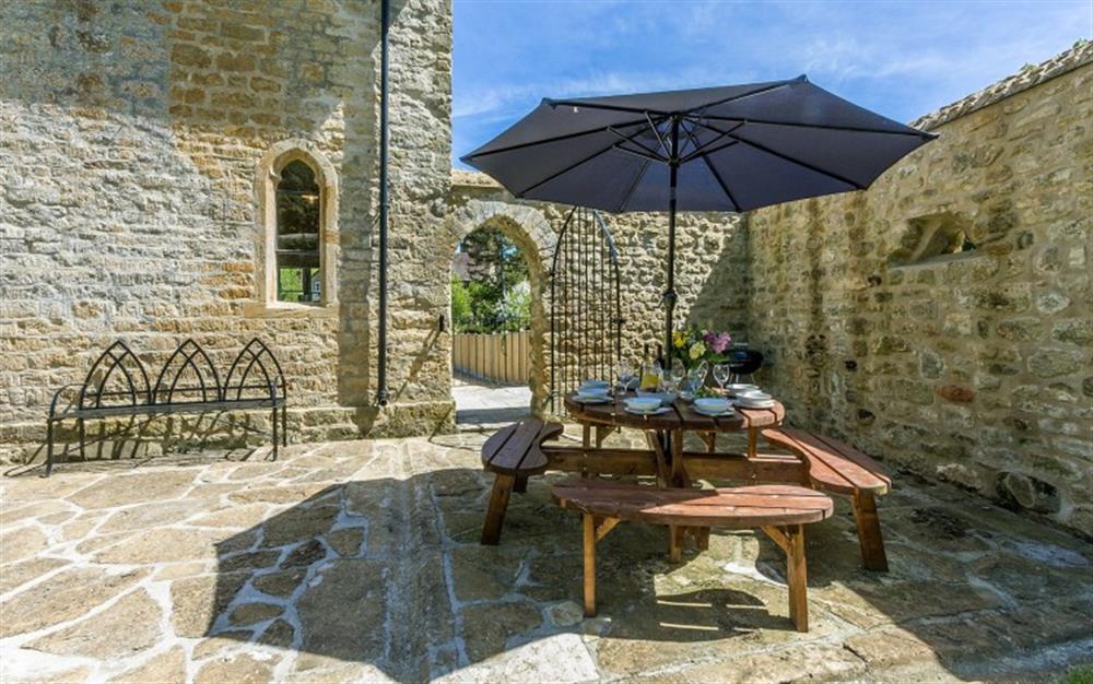 Perfect for dining outside at The Old School House in Powerstock